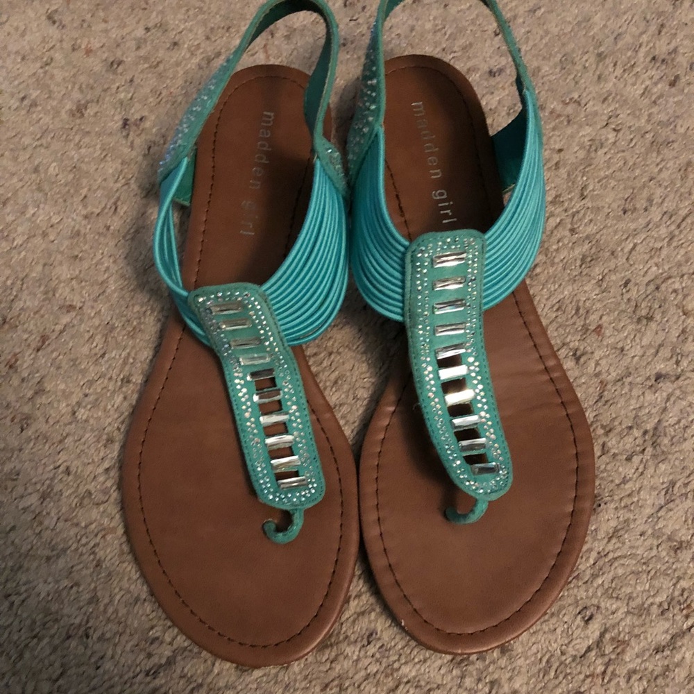 Madden Girl Tandumm sandals size 8.5